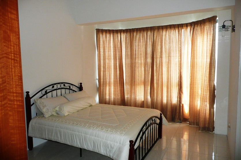 Sri Pangkok High Floor Renovated Sea View 1824sf - photo 4