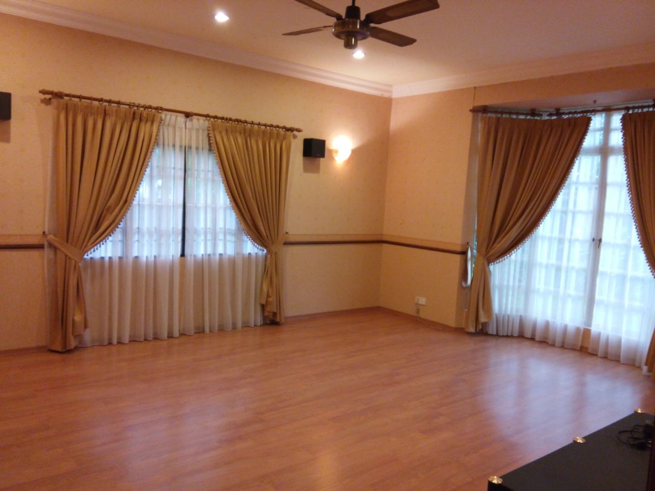 2 Storey Detached Taman Jesselton 5799sf Renovated - photo 4