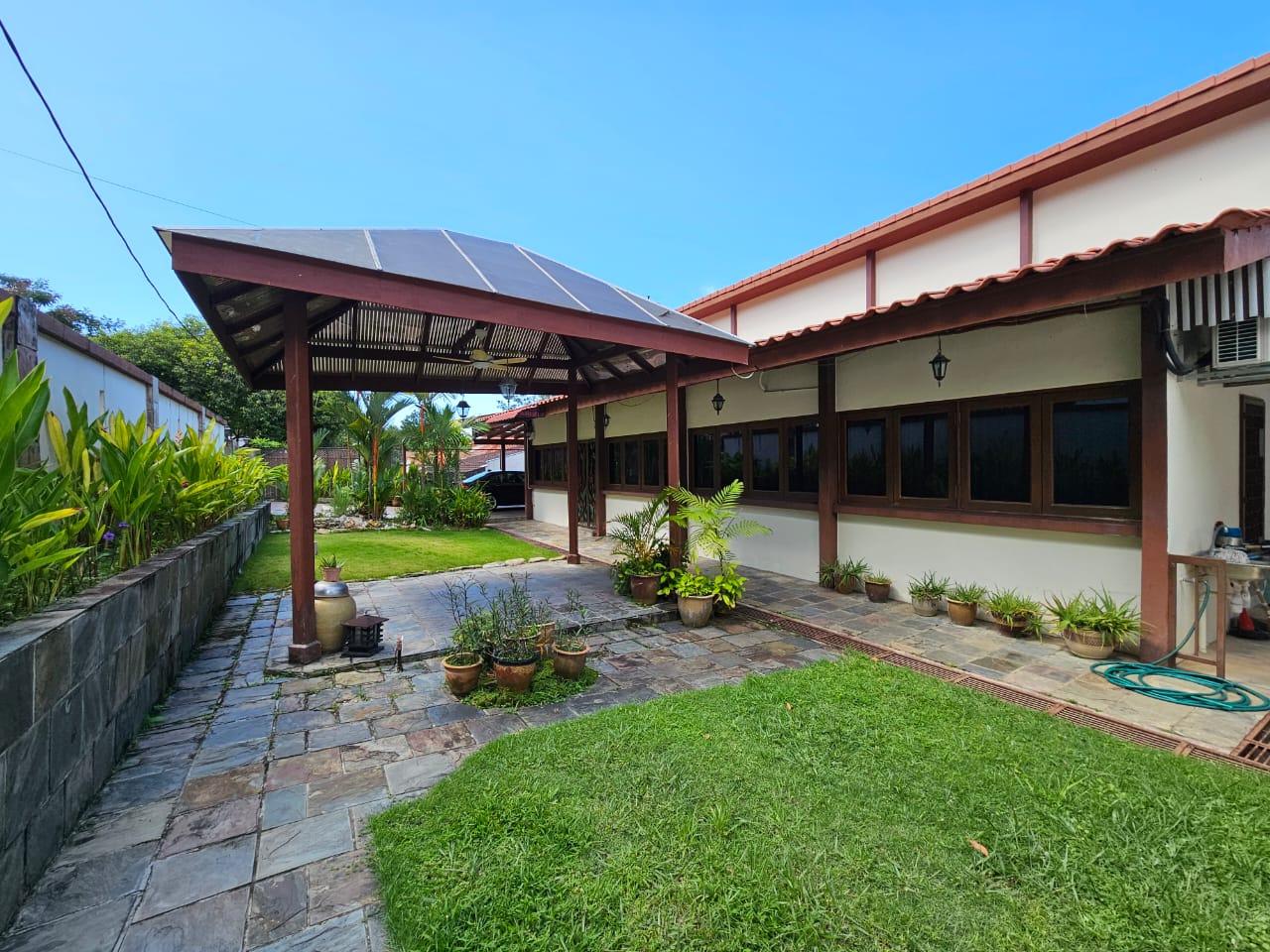 2 Storey Bungalow Taman Jesselton 7800sf Renovated - photo 5