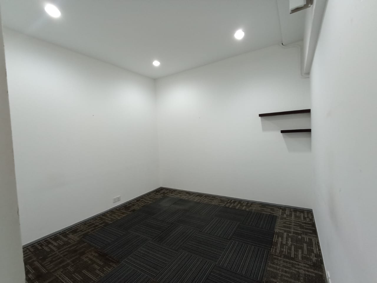 Jalan Burma 2 Storey Commercial Shop 4000sf - photo 8