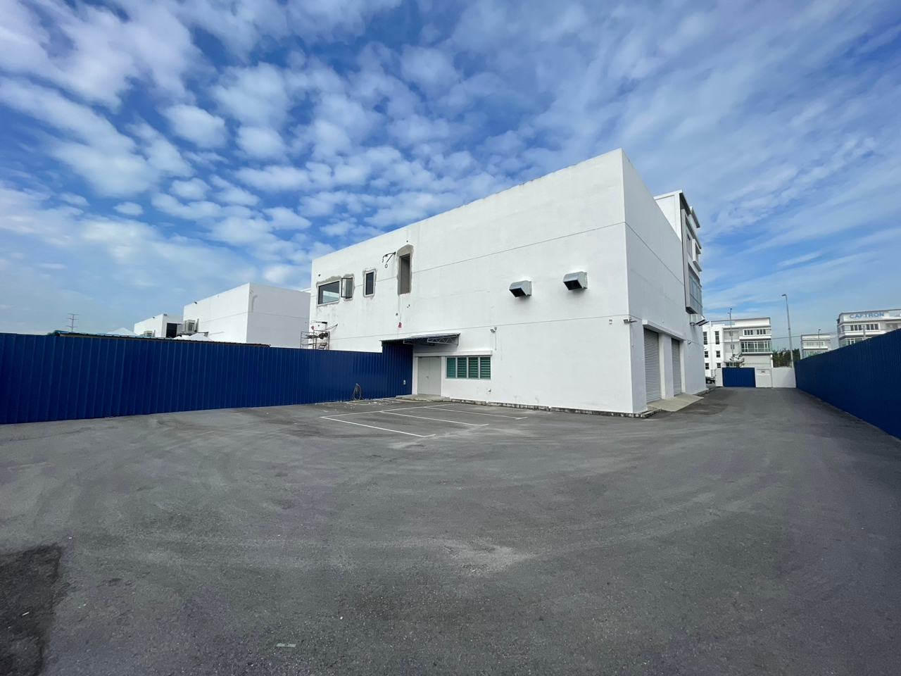 Golden Gateway Batu Kawan Valdor Light Industry - photo 2