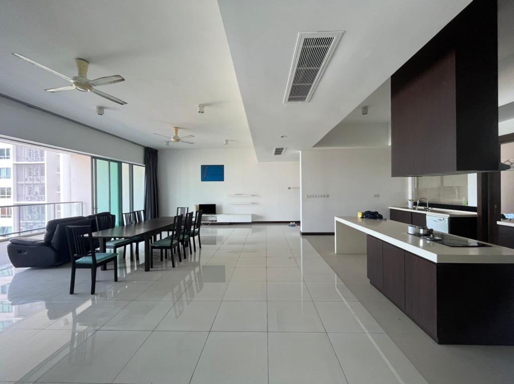Infinity Beachfront Condo Tanjung Bunga 3700sf - photo 5
