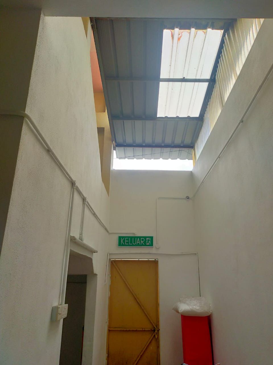 Jalan Ayer Itam 3 Sty Shophouse 4500sf Farlim - photo 3