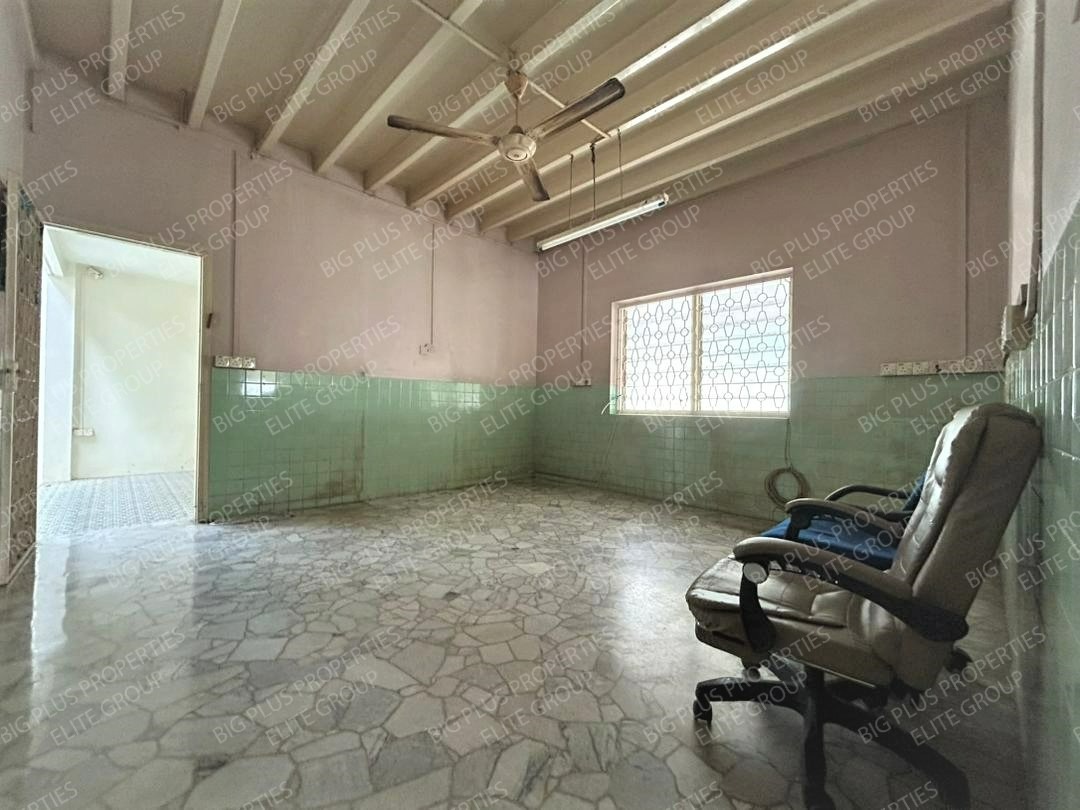 2 Storey Semi D Jalan Jones Road 4428sf - photo 5