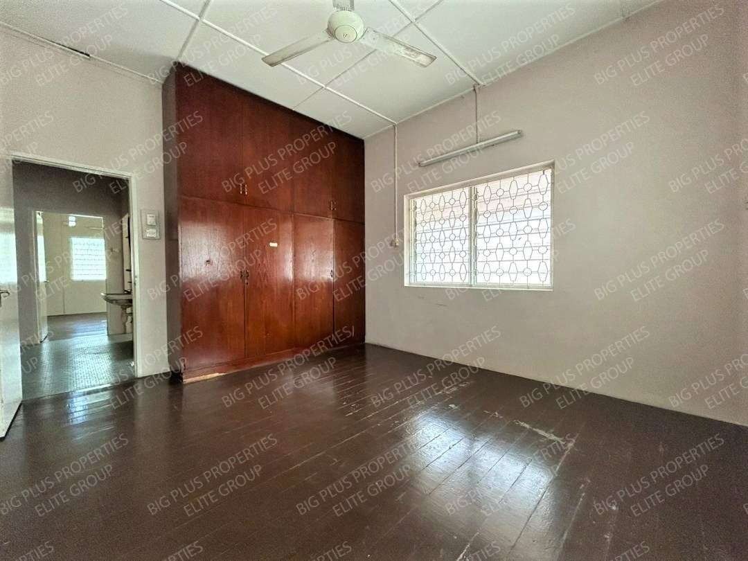 2 Storey Semi D Jalan Jones Road 4428sf - photo 9
