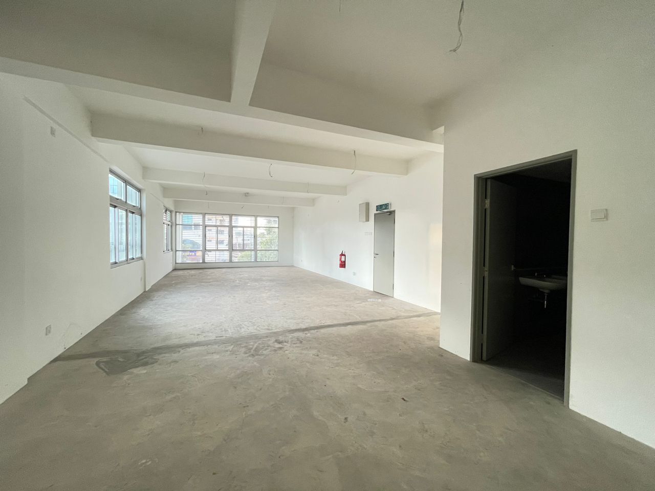 4 Sty Shop Georgetown Cloud 9 Jelutong - photo 2
