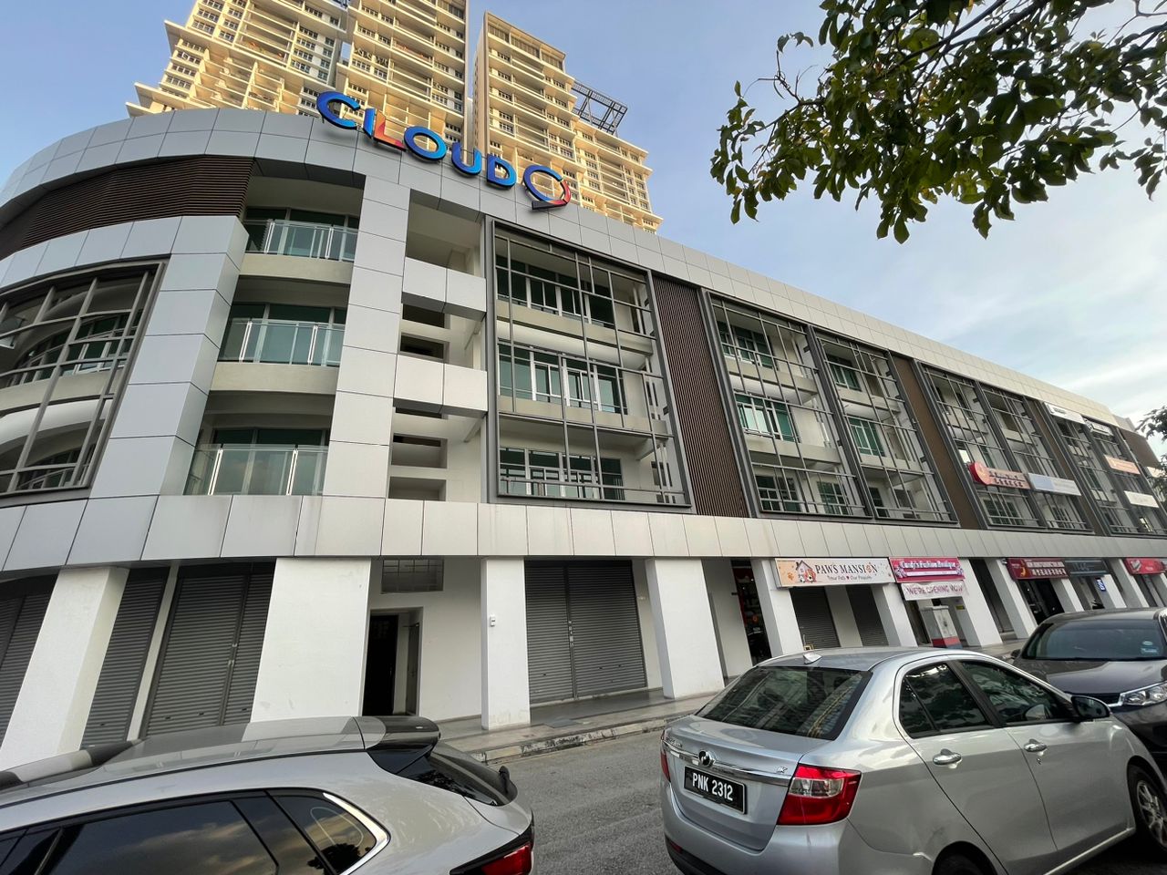 4 Sty Shop Georgetown Cloud 9 Jelutong - photo 11