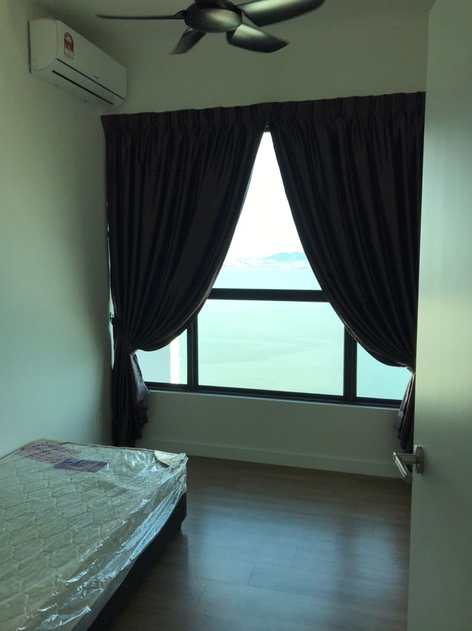 3 Residence Jelutong Karpal Singh 845sf Renovated - photo 2