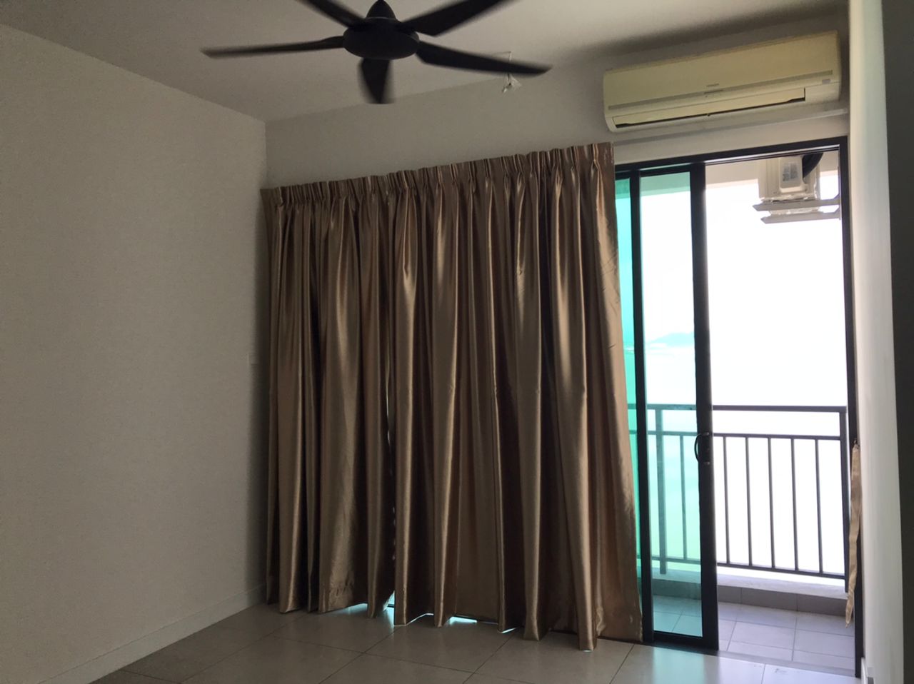 3 Residence Jelutong Karpal Singh 845sf Renovated - photo 6