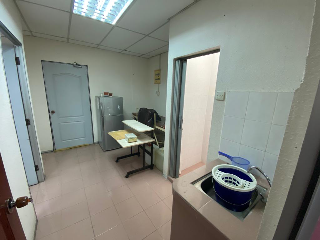 Farlim Fortune Court Facing Main Road Ground Floor - photo 7