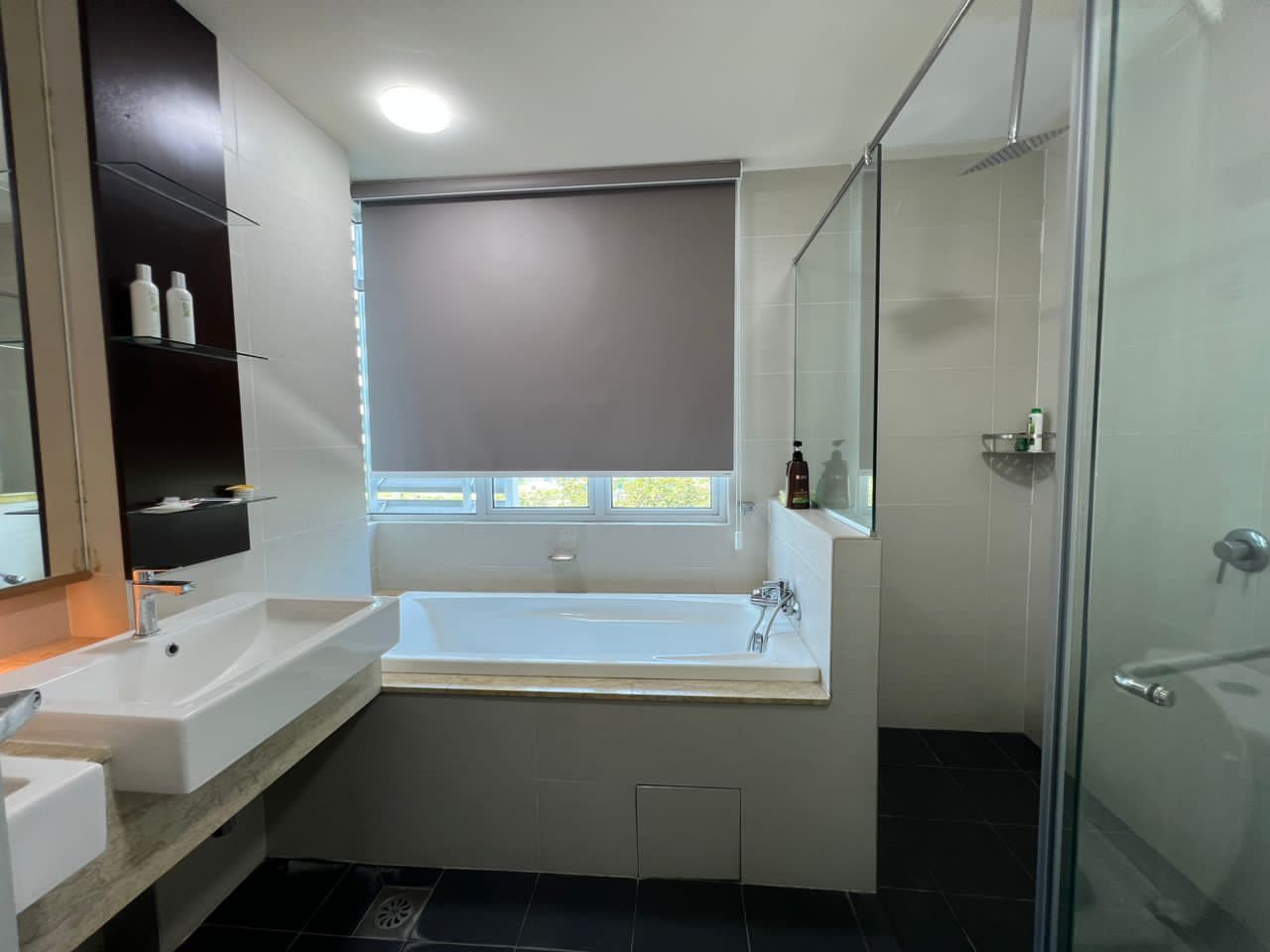 Baystar Condo Queensbay Queesn Waterfront - photo 5