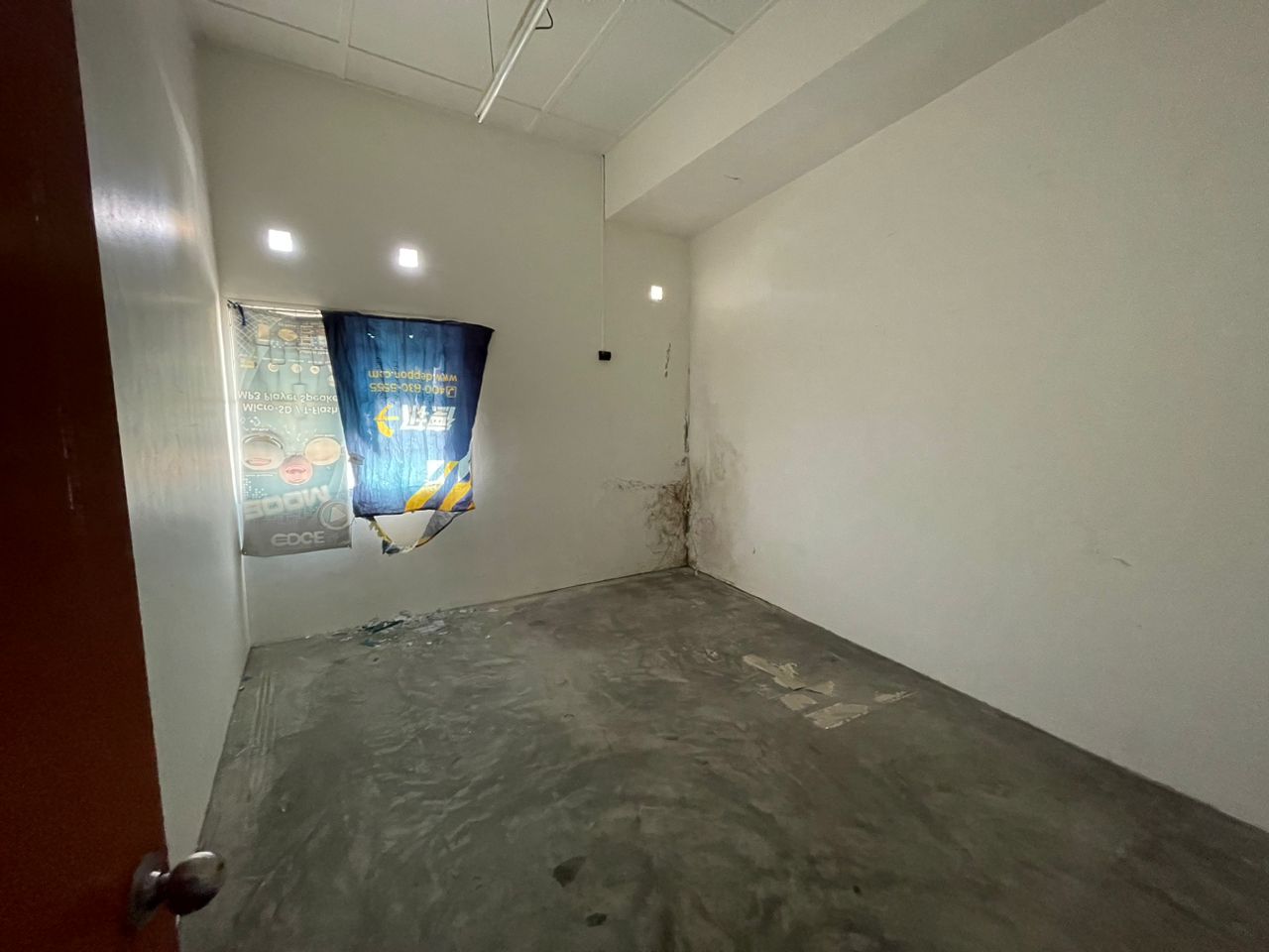 Jalan Irving Georgetown 2 Sty Shop 4000sf - photo 11