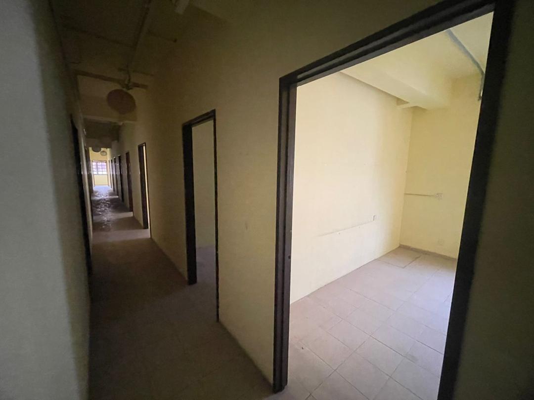 Lebuh Muntri Street Georgetown 3sty Shop 36 room - photo 4