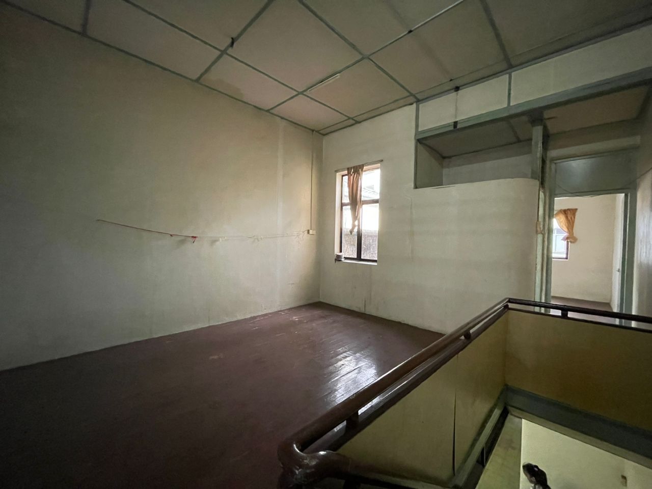 2 Sty Shop Jalan Irving Georgetown 2300sf - photo 13