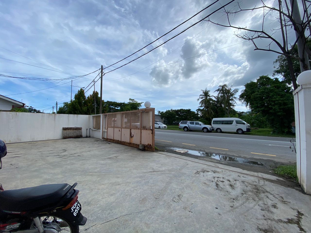 Factory Warehouse 12500sf Batu Maung - photo 11