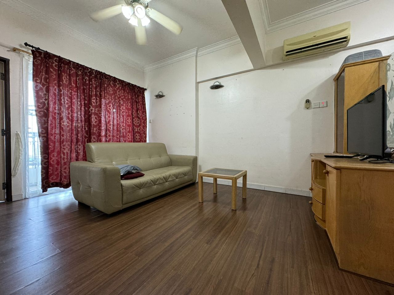 Sri Perdana Move In Condition Sea View, Georgetown - photo 11