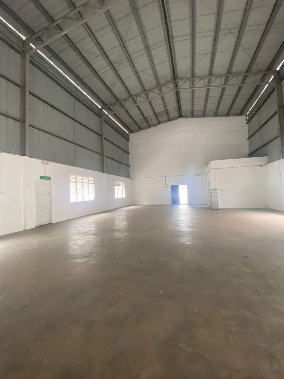 Iks Simpang Ampat Factory Warehouse 16000sf - photo 9