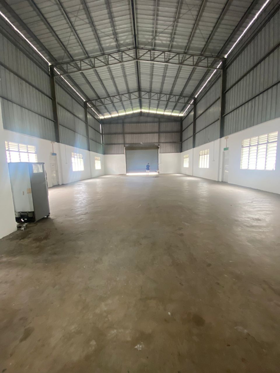 Iks Simpang Ampat Factory Warehouse 16000sf - photo 10