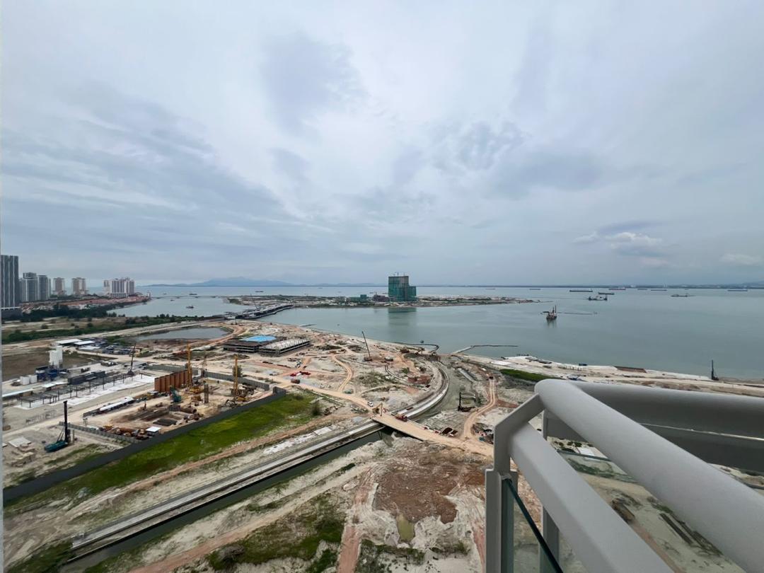 Gurney Paragon 4650sf Sea View Renovated Furnish - photo 7