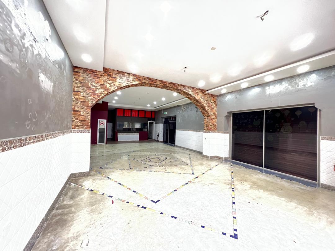 Lebuh Campbell Street 2 Storey Shop House 2500sf - photo 2