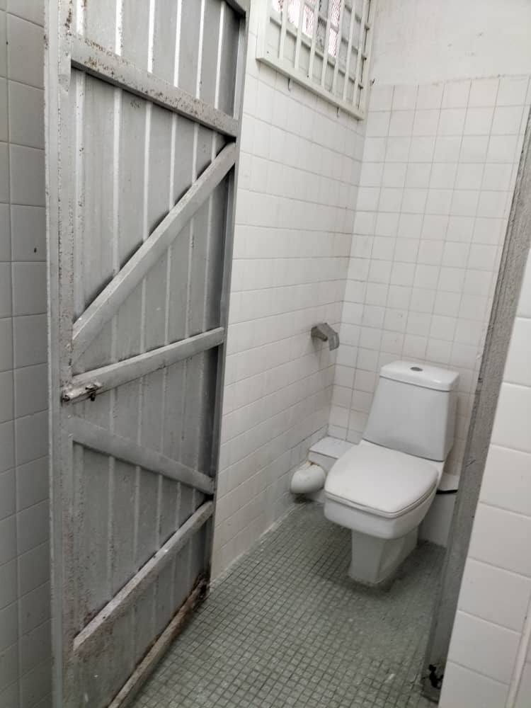 Lebuh Campbell Street 2 Storey Shop House 2500sf - photo 13