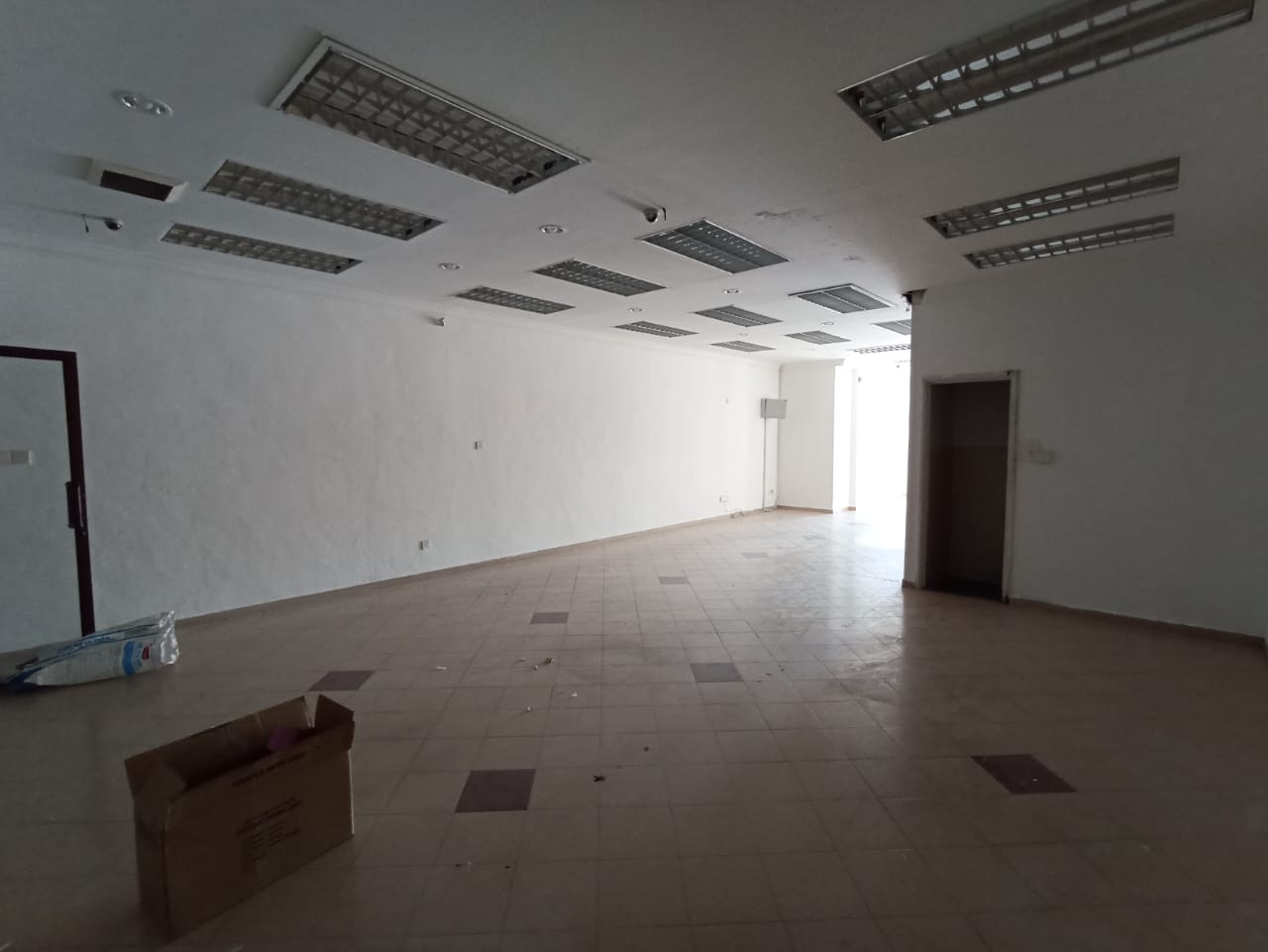 Prima Tanjung Ground Floor Shop Facing Main Road - photo 8