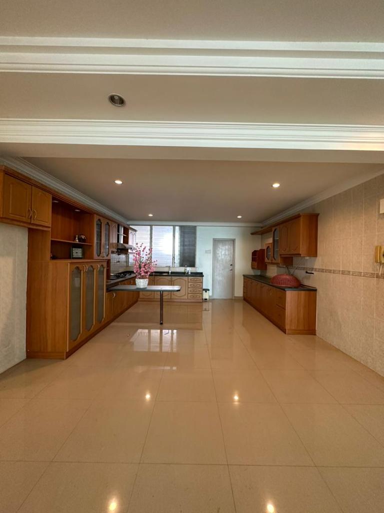 Gurney Beach High Floor Gurney Drive 2600sf - photo 2