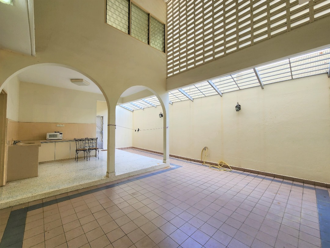 2 Sty Bungalow Pulau Tikus Medan York 7200sf - photo 6