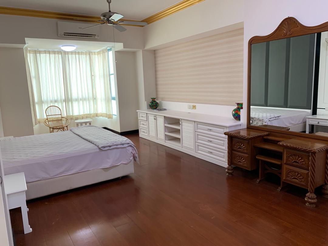 The Regency 4200sf Renovated, Furnish - photo 5