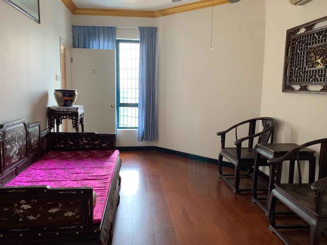 The Regency 4200sf Renovated, Furnish - photo 9