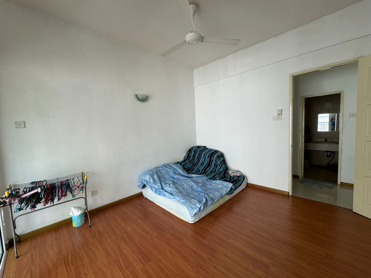 Tanjung Beach Condominium 3160sf, Beachfront - photo 8