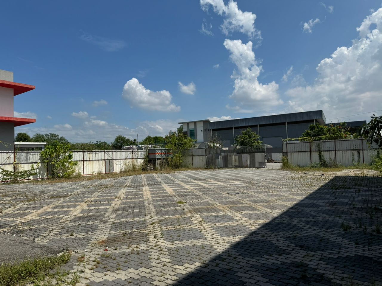 Factory Taman Perindustrian Saga Jaya - photo 6