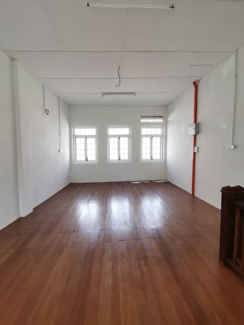 Georgetown 2 Storey Shop Jalan Hutton Lane 2500sf - photo 8