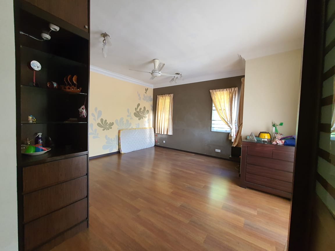 ENO Terrace Corner Ariza 3400sf Seri Tanjung Pinan - photo 2