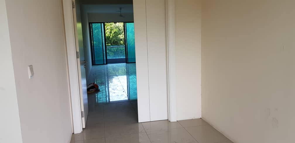 Cheapest Pavilioin Resort 1477sf 2 Car park - photo 6