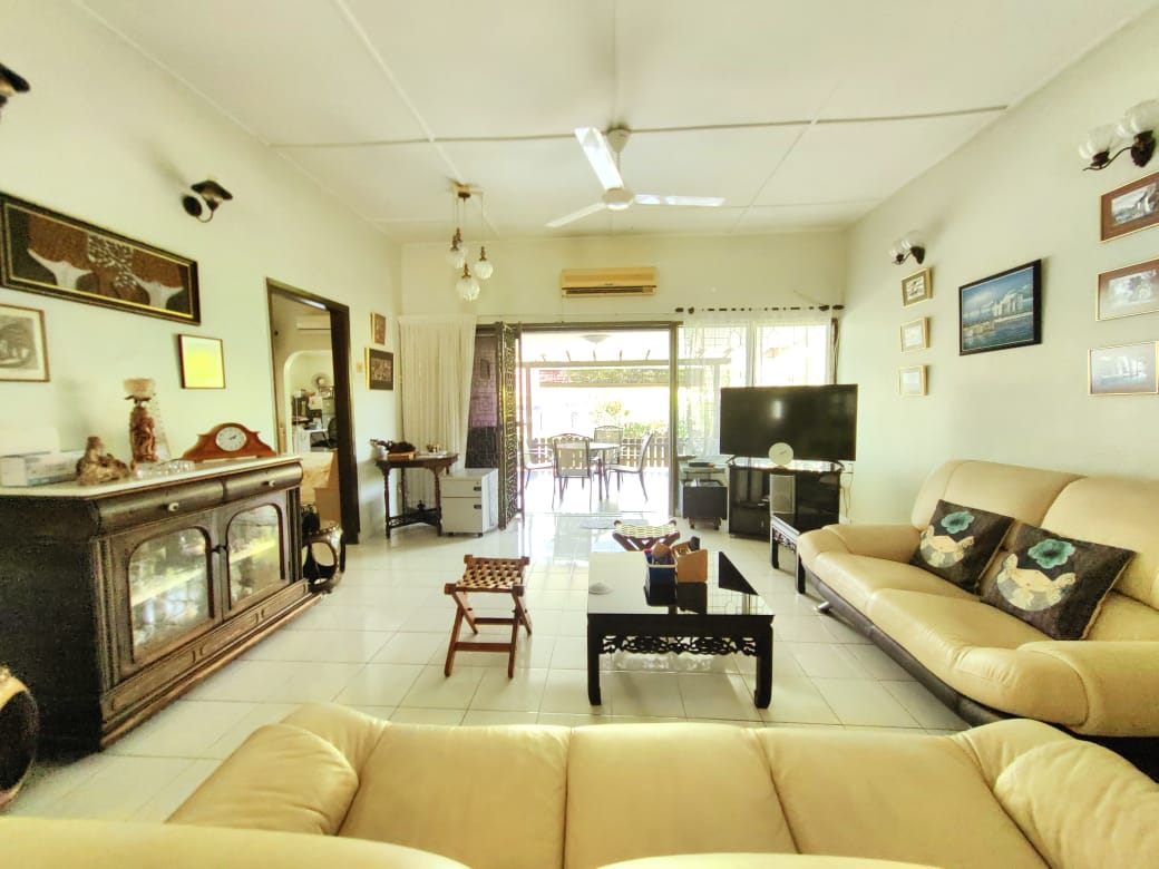Tanjung Bunga 1 Storey Bungalow Hillside 7425sf - photo 2