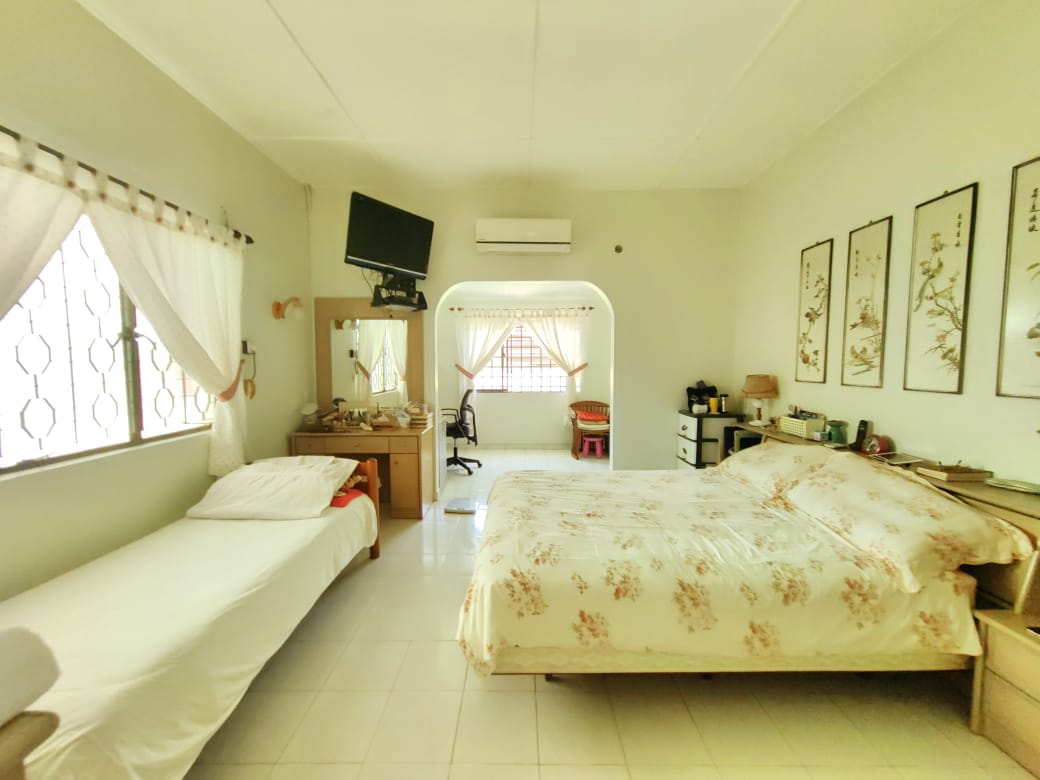 Tanjung Bunga 1 Storey Bungalow Hillside 7425sf - photo 5
