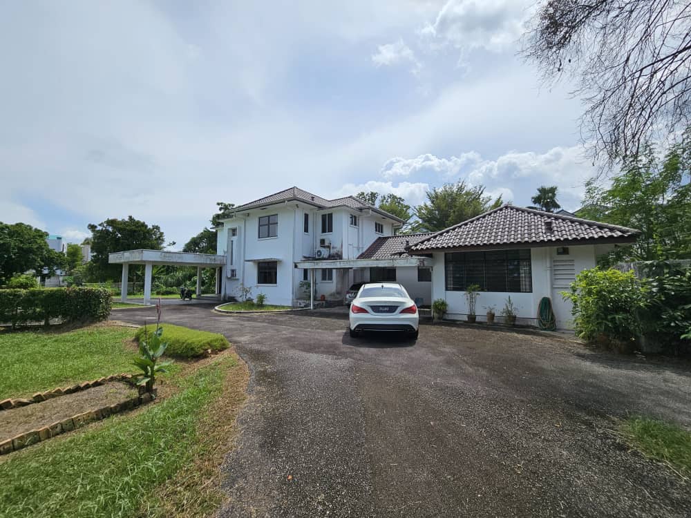 2 Storey Bungalow Jalan Brook Jesselton 50000sf - photo 4