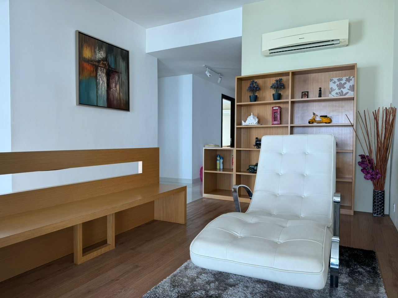 Gurney Paragon West Tower High Floor 2810sf - photo 8