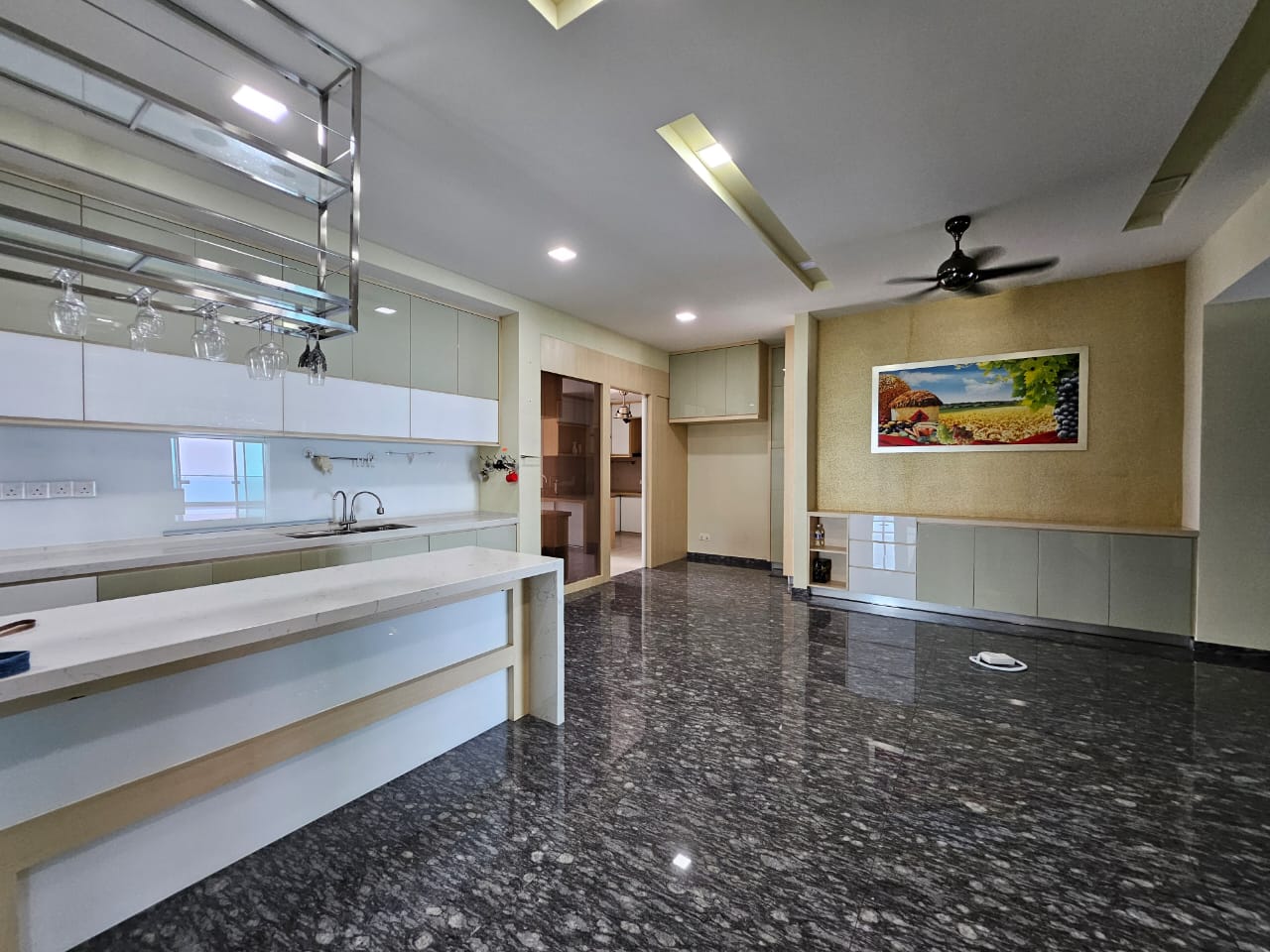 One Tanjong 1 Tanjung Renovated Sea View - photo 4