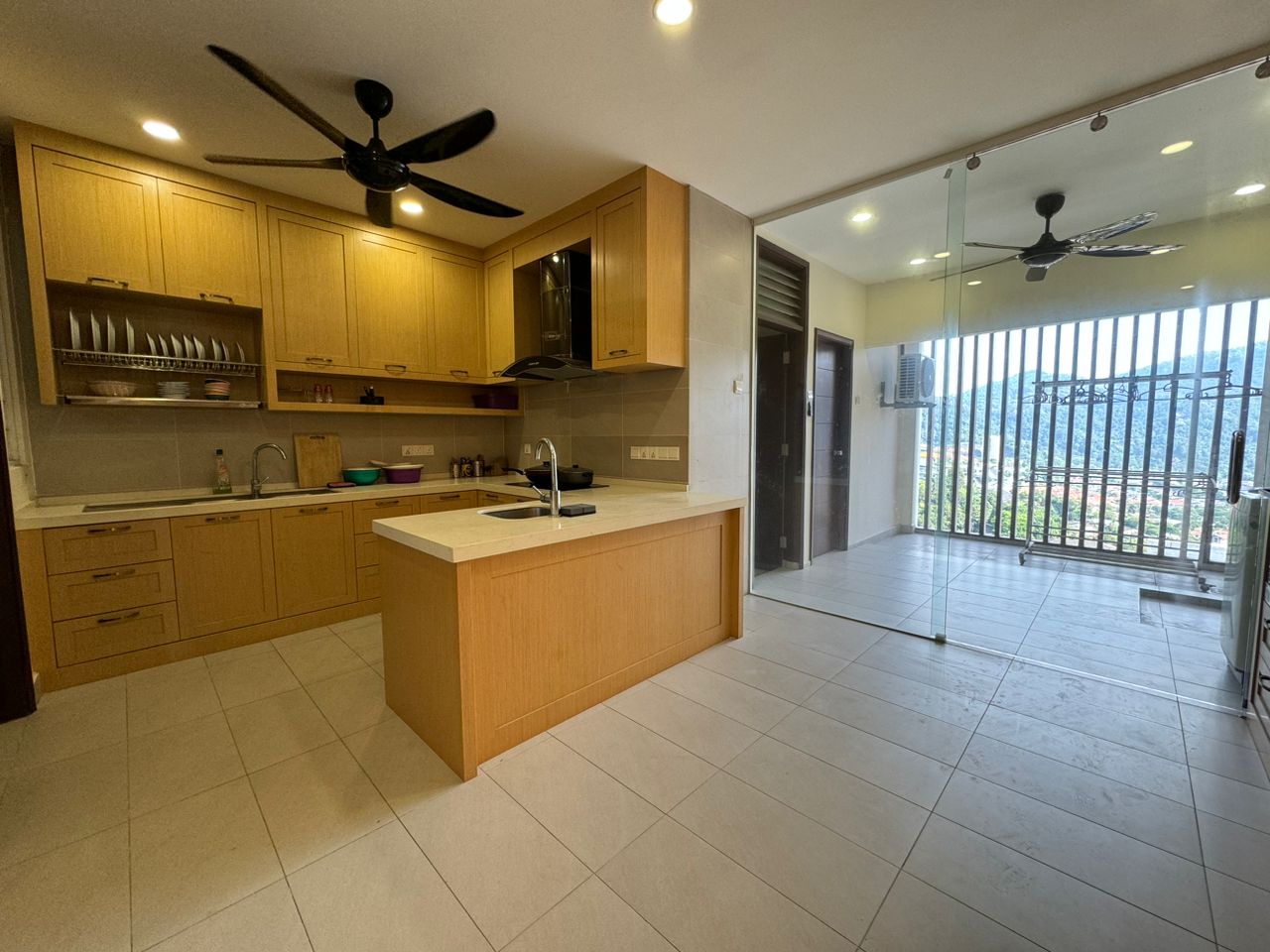 One Tanjong 1 Tanjung Renovated Sea View - photo 7