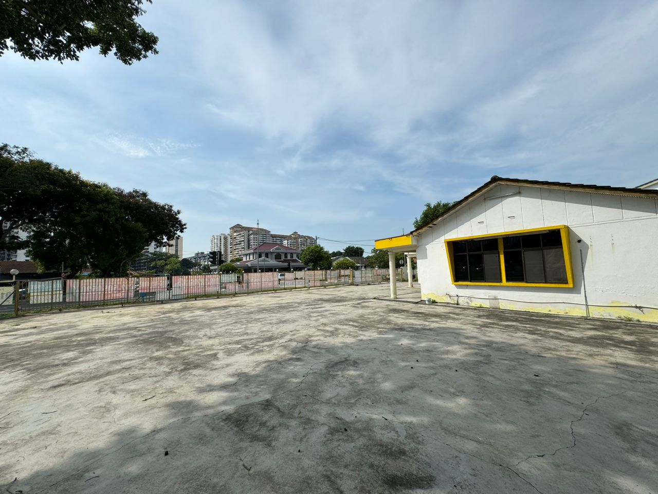 Commercial Use Bungalow Jalan Hamilton - photo 9