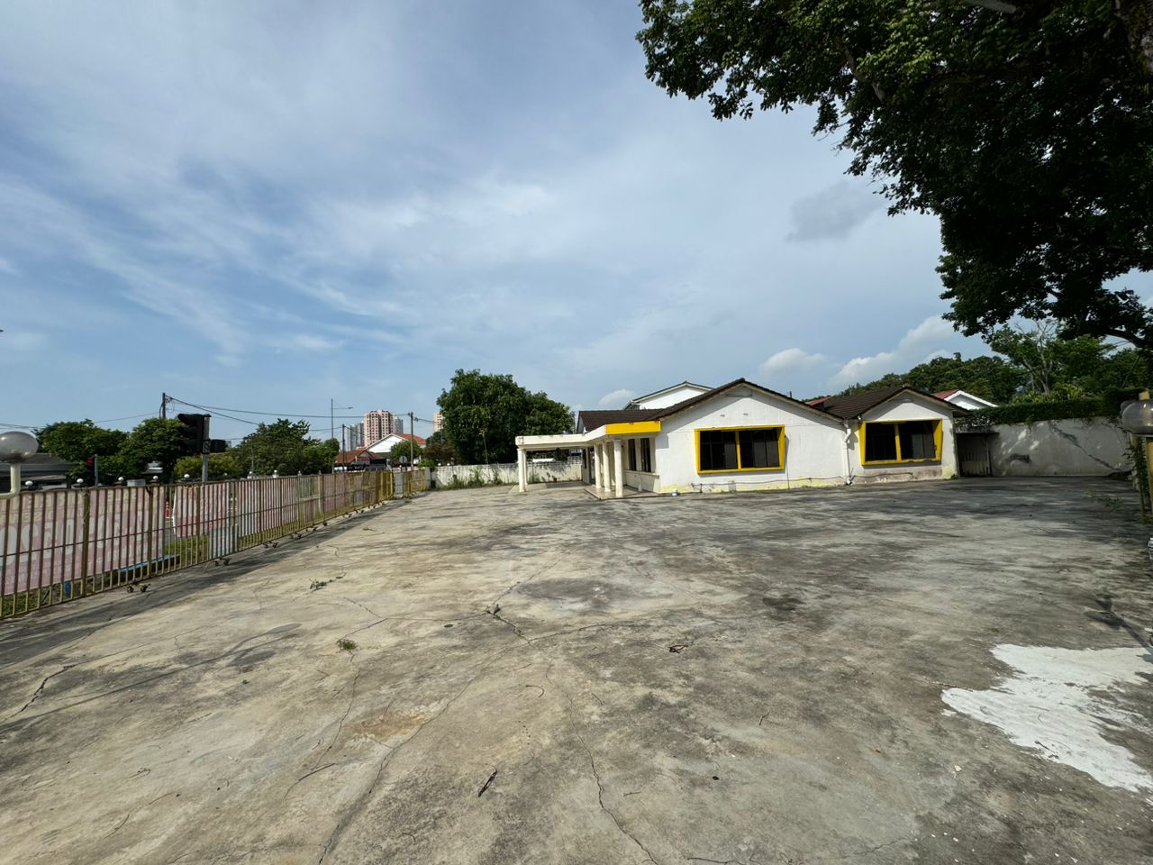 Commercial Use Bungalow Jalan Hamilton - photo 13
