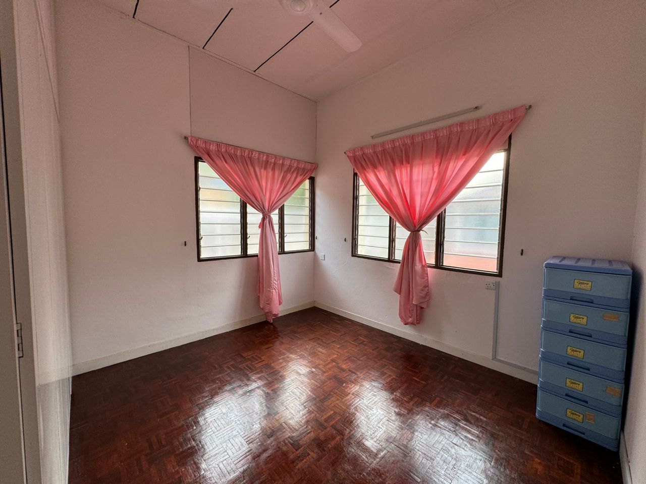 Pulau Tikus 2 Storey Semi D 3150sf Air Terjun - photo 10
