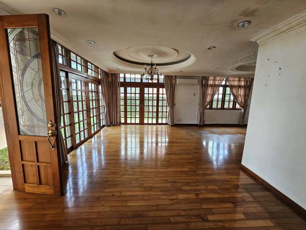 2 Storey Bungalow Jesselton 9800sf Renovated - photo 6