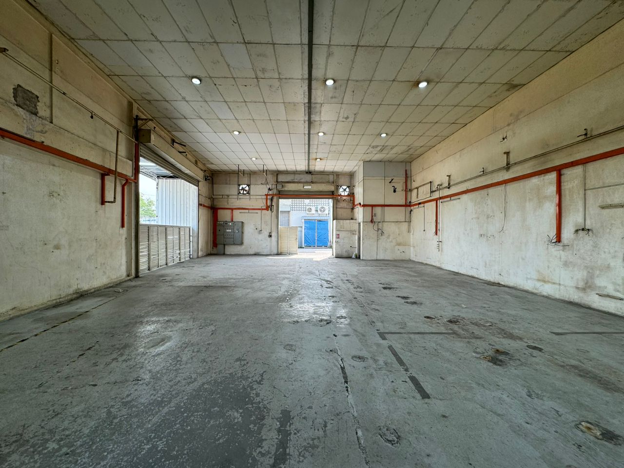 Diamond Valley Light Industry Factory Warehouse - photo 9