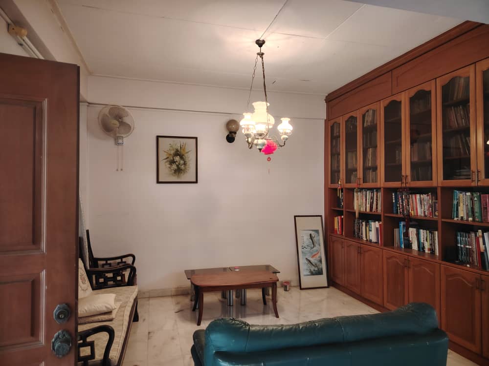 2 Sty Semi D Tanjung Bunga 4800sf Renovated - photo 2