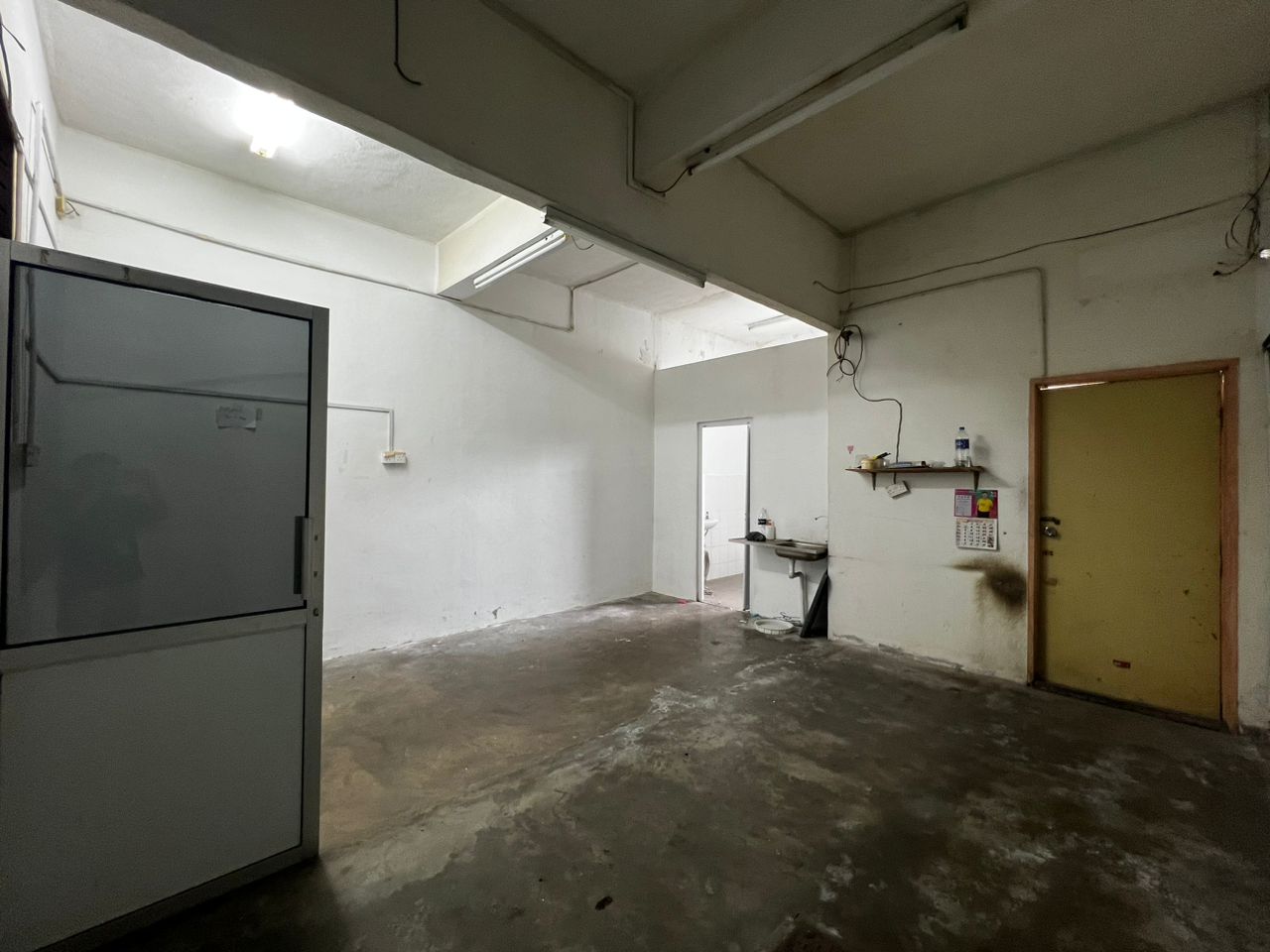 3 Sty Shop Jalan Jelutong, Jalan Perak 4000sf - photo 7