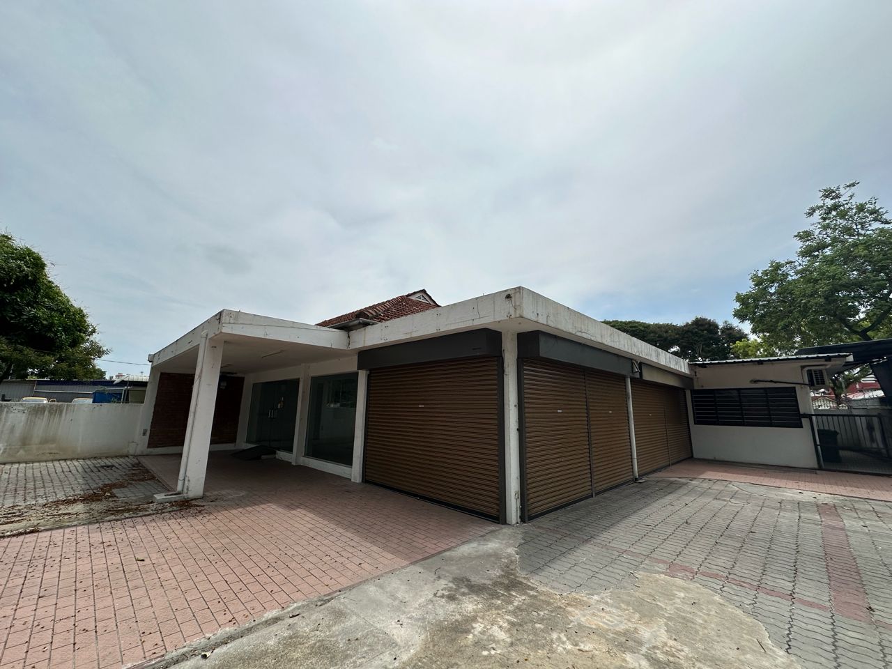 1Sty Commercial Semi D 7100sf Jalan Trengganu - photo 5