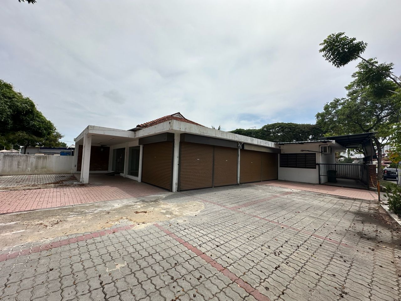 1Sty Commercial Semi D 7100sf Jalan Trengganu - photo 8